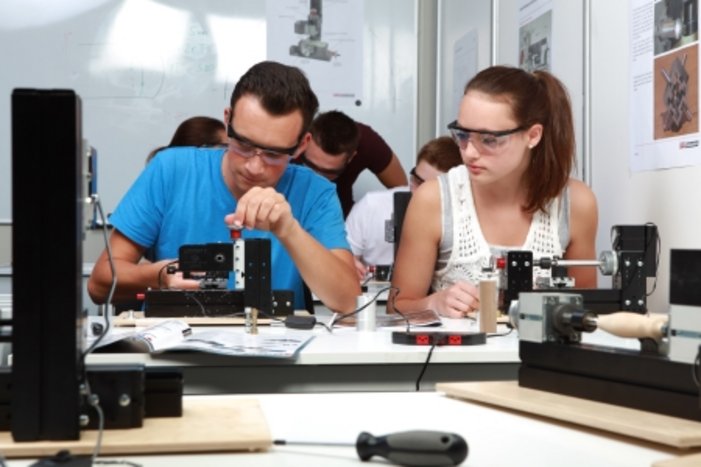 Makerspace metall
