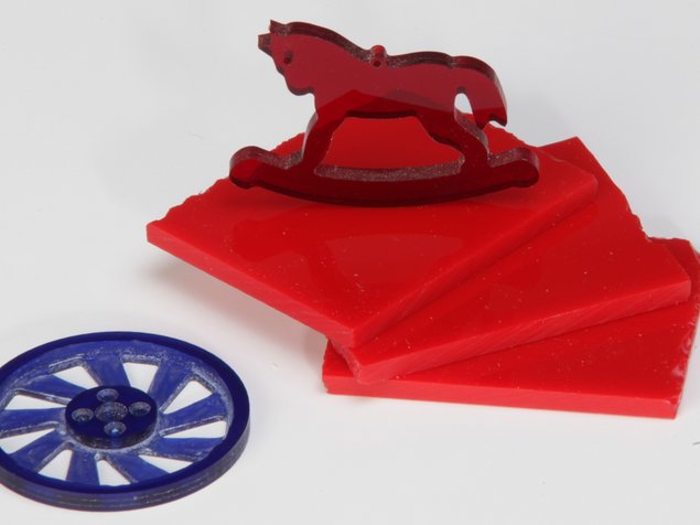 Acrylplatten Rot für CNC Fräsarbeiten